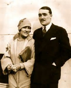 Le marquis de la Falaise et son épouse, Gloria Swanson