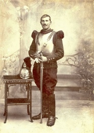 Aristide Victor Marie FRAPPIER, dans son costume du 3e Régt de Dragons
