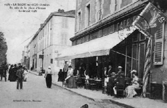 Le Grand Café à La Roche-sur-Yon, appartenant à la Famille DION