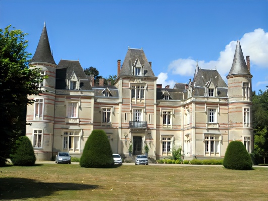 Château de Mesnard-la-Barotière